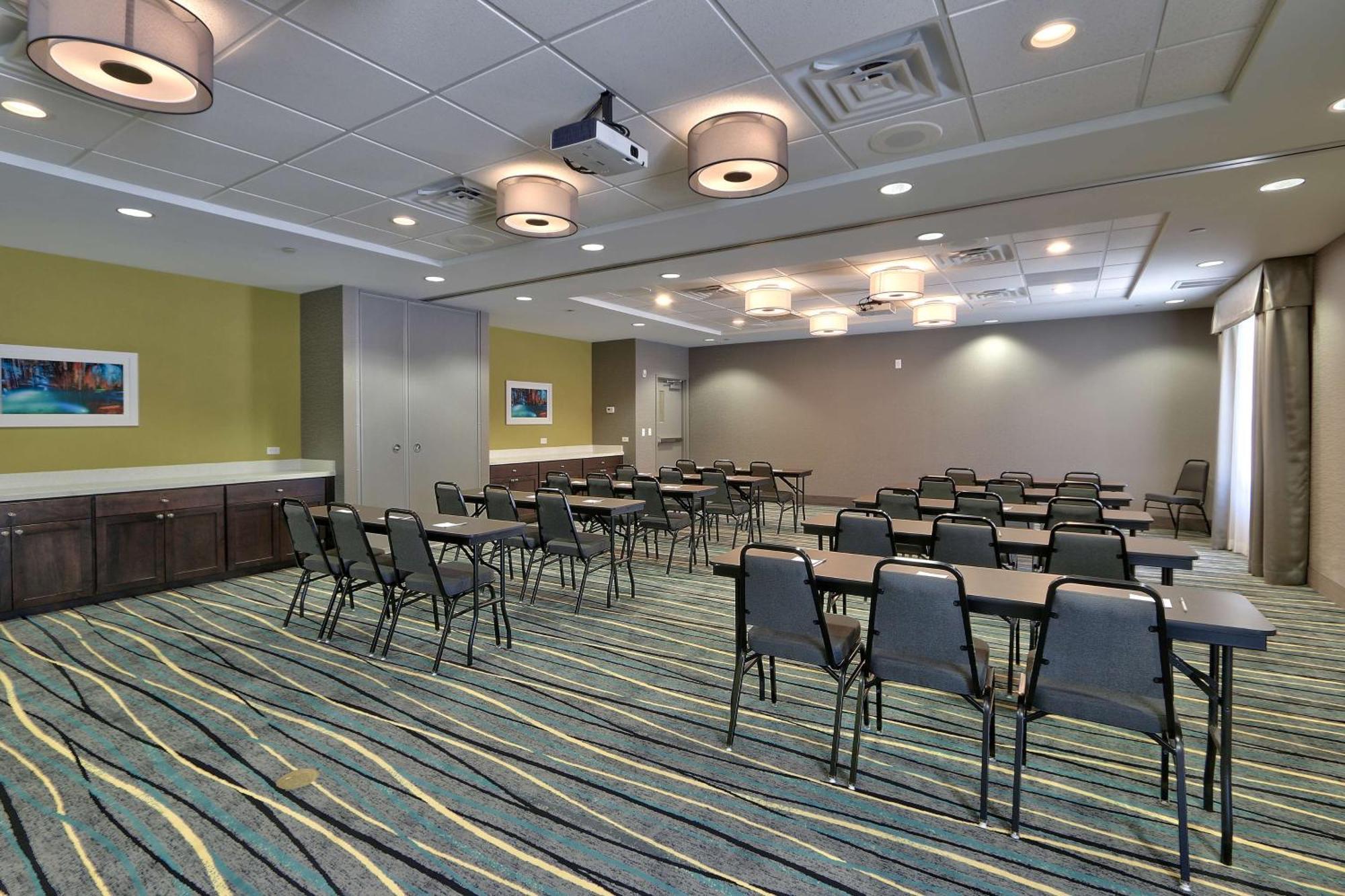 Hampton Inn & Suites Albuquerque Airport Bagian luar foto