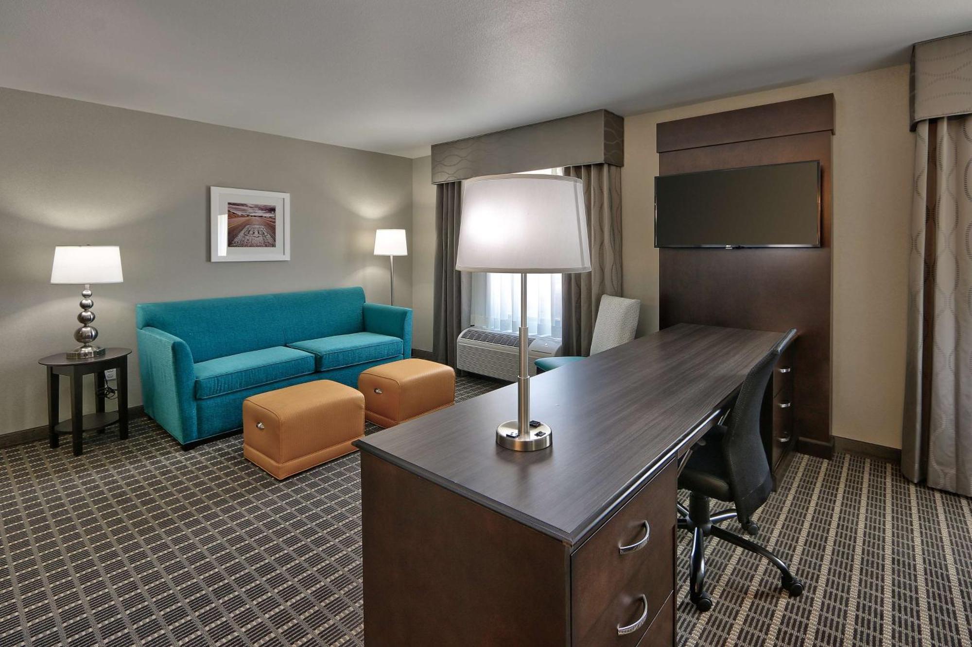 Hampton Inn & Suites Albuquerque Airport Bagian luar foto