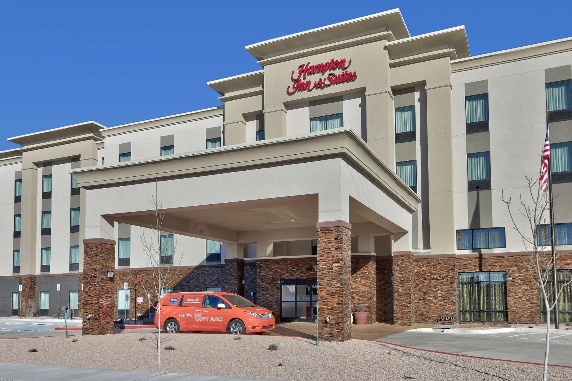 Hampton Inn & Suites Albuquerque Airport Bagian luar foto